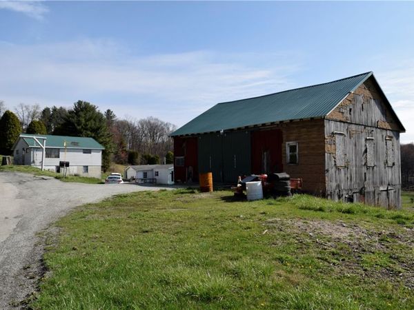 254 Piper Gross Rd, Latrobe, PA 15650
