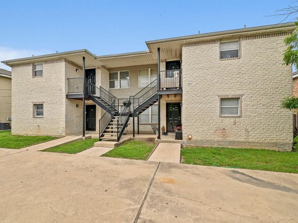 2212 Katy LN , Georgetown, TX 78626