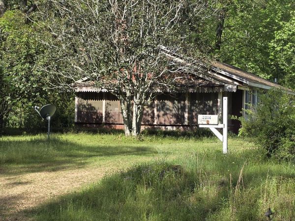 2014 Coldwater Church Road, Meadville, MS 39653