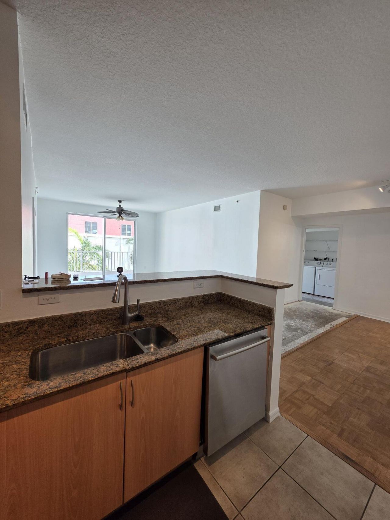 804 E Windward Way, Unit 508, Lantana, FL 33462 Photo