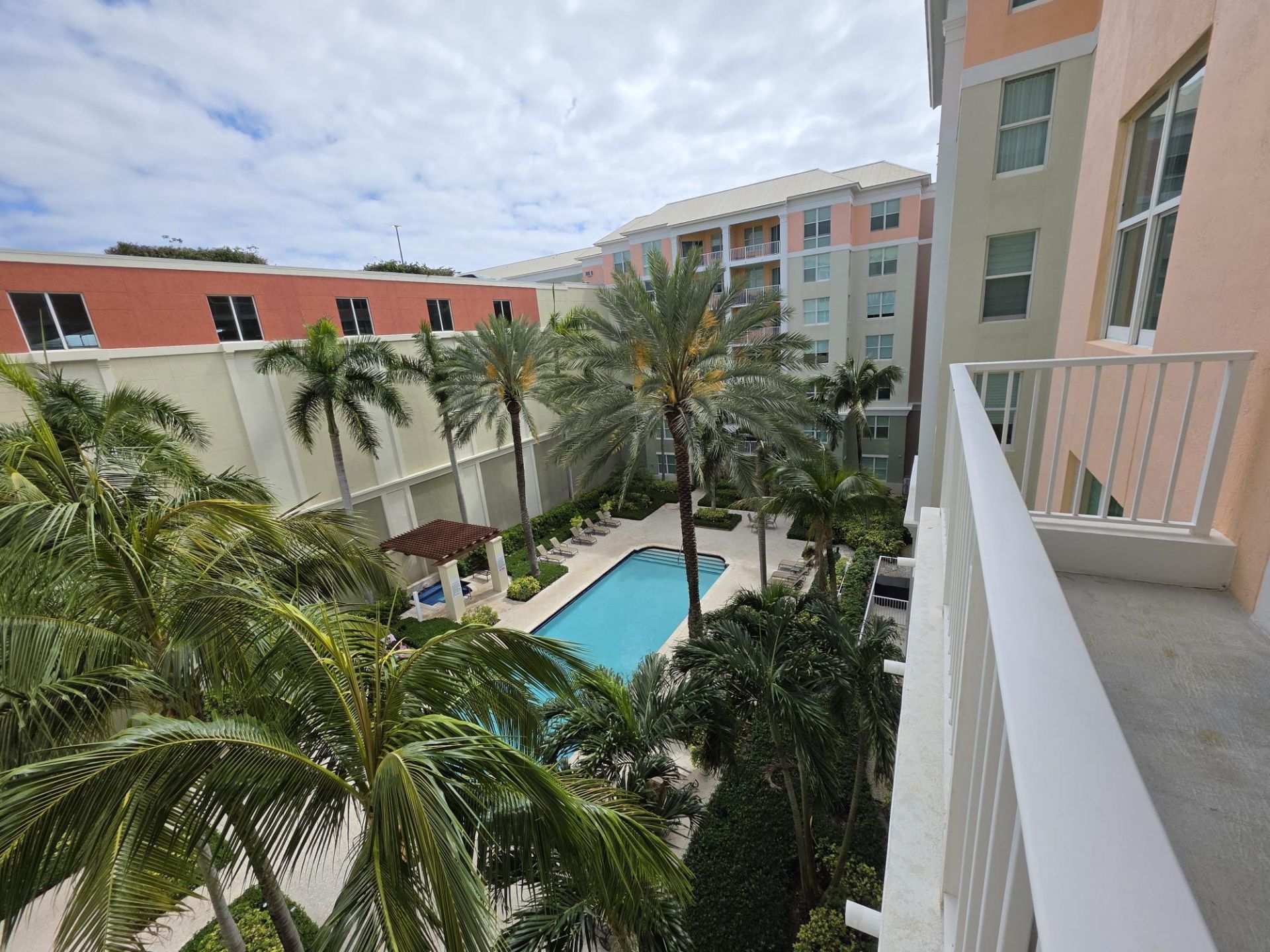 804 E Windward Way, Unit 508, Lantana, FL 33462 Photo