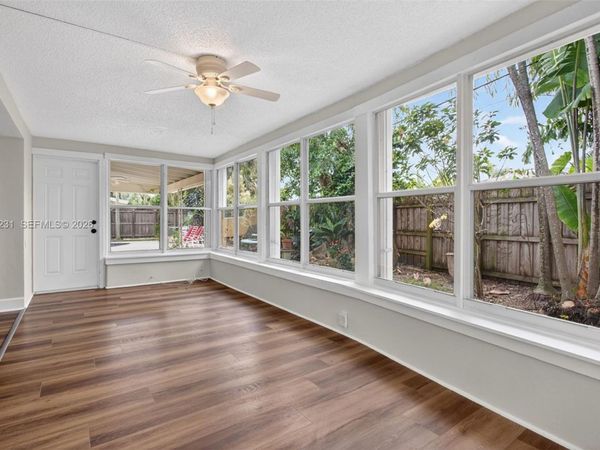 408 NW 21st St, Wilton Manors, FL 33311