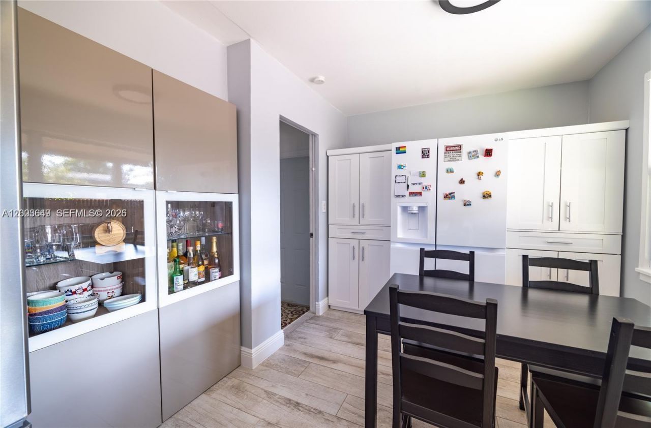 2950 NE 11th Ave , Pompano Beach, FL 33064 Photo