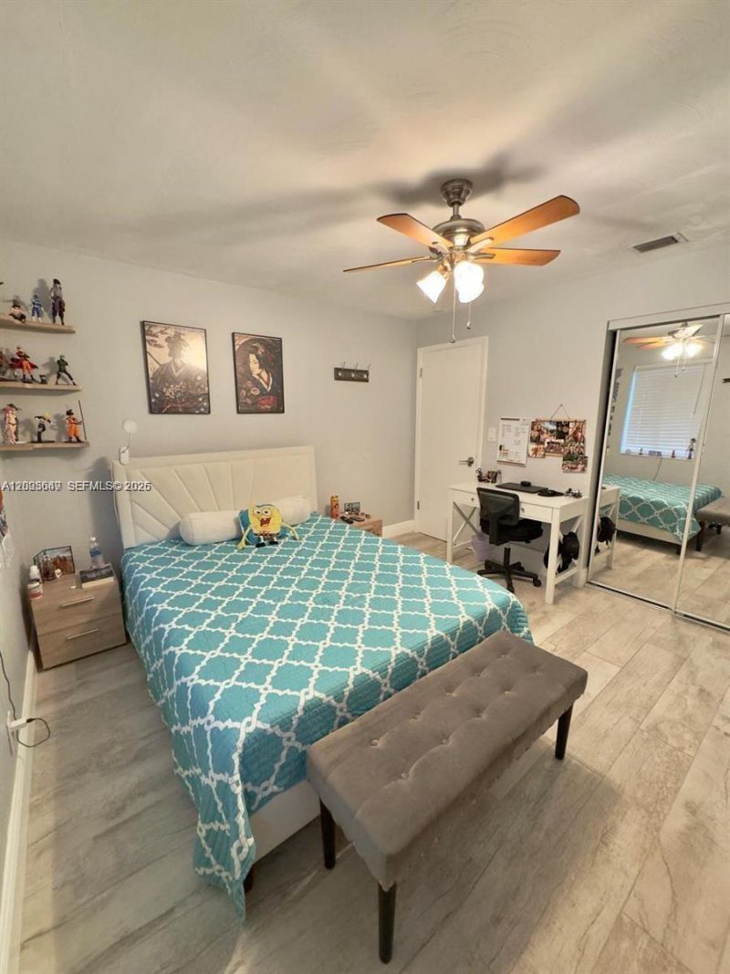 2950 NE 11th Ave , Pompano Beach, FL 33064 Photo