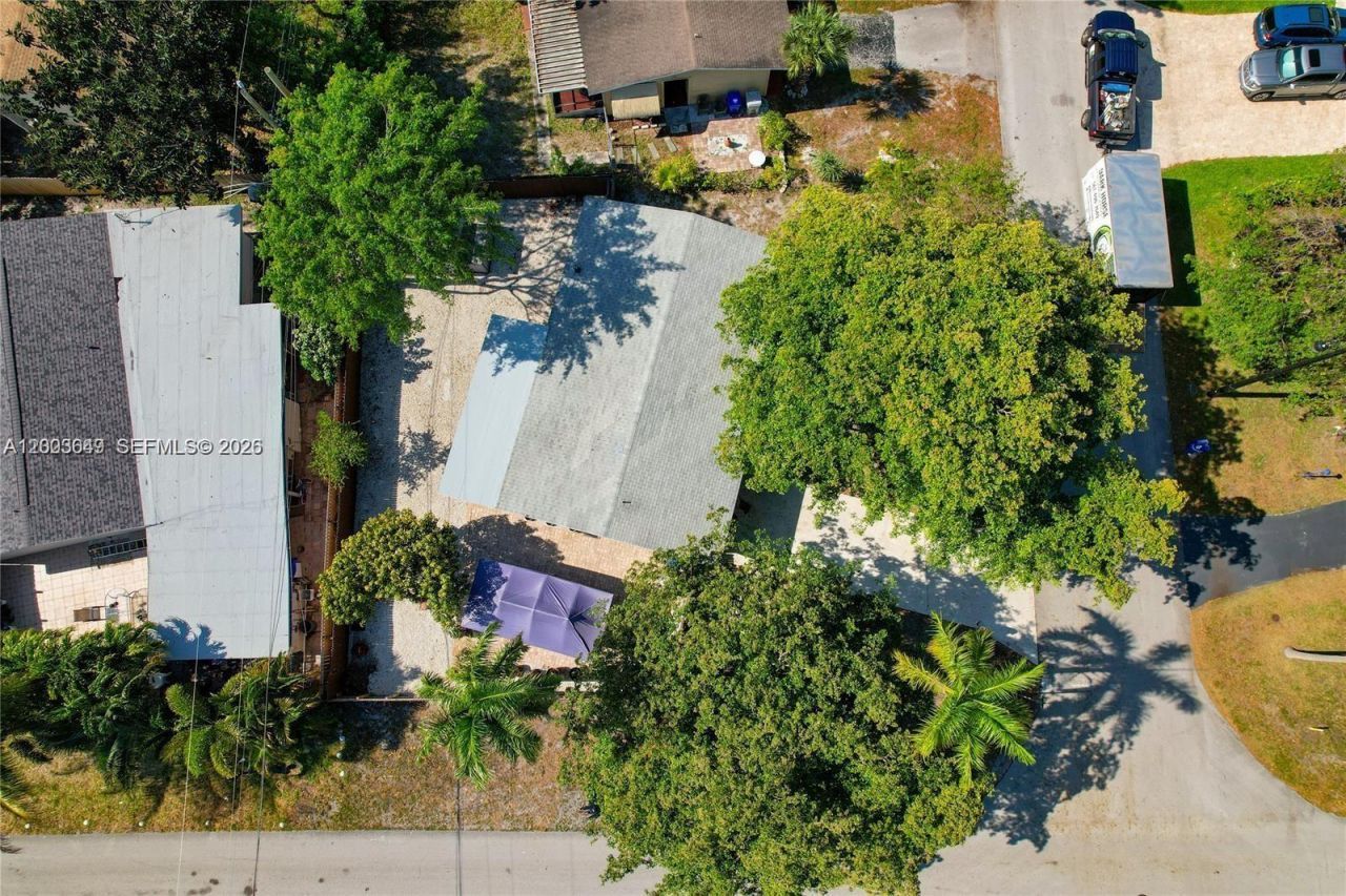 2950 NE 11th Ave , Pompano Beach, FL 33064 Photo