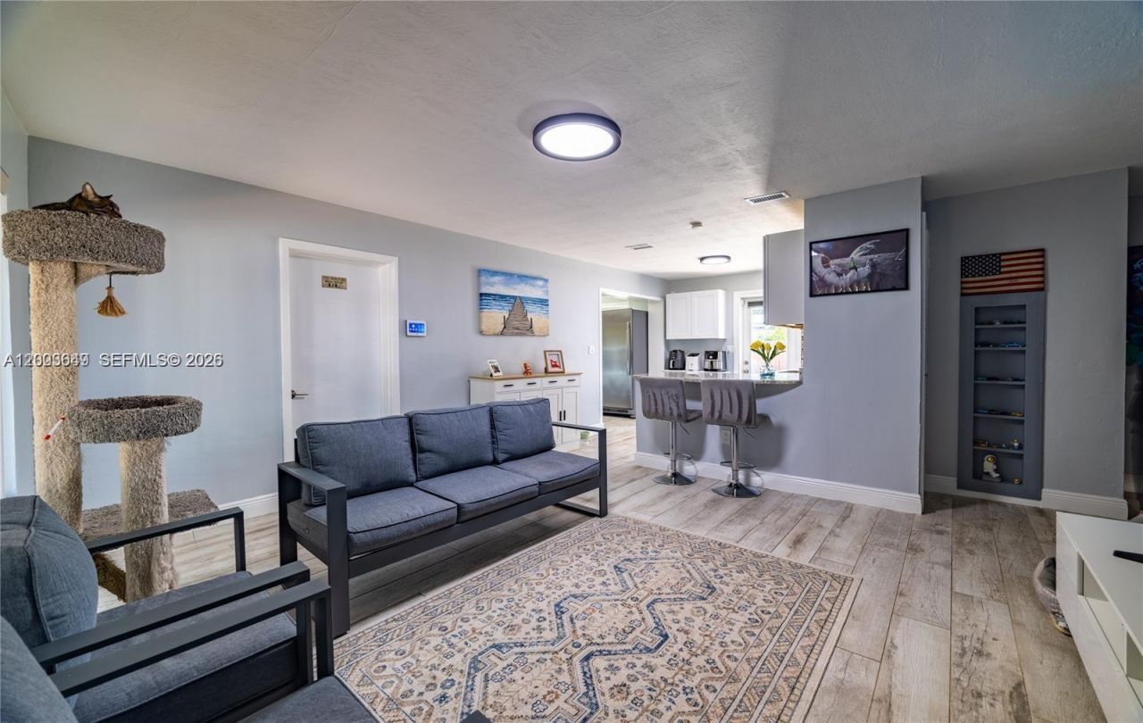 2950 NE 11th Ave , Pompano Beach, FL 33064 Photo