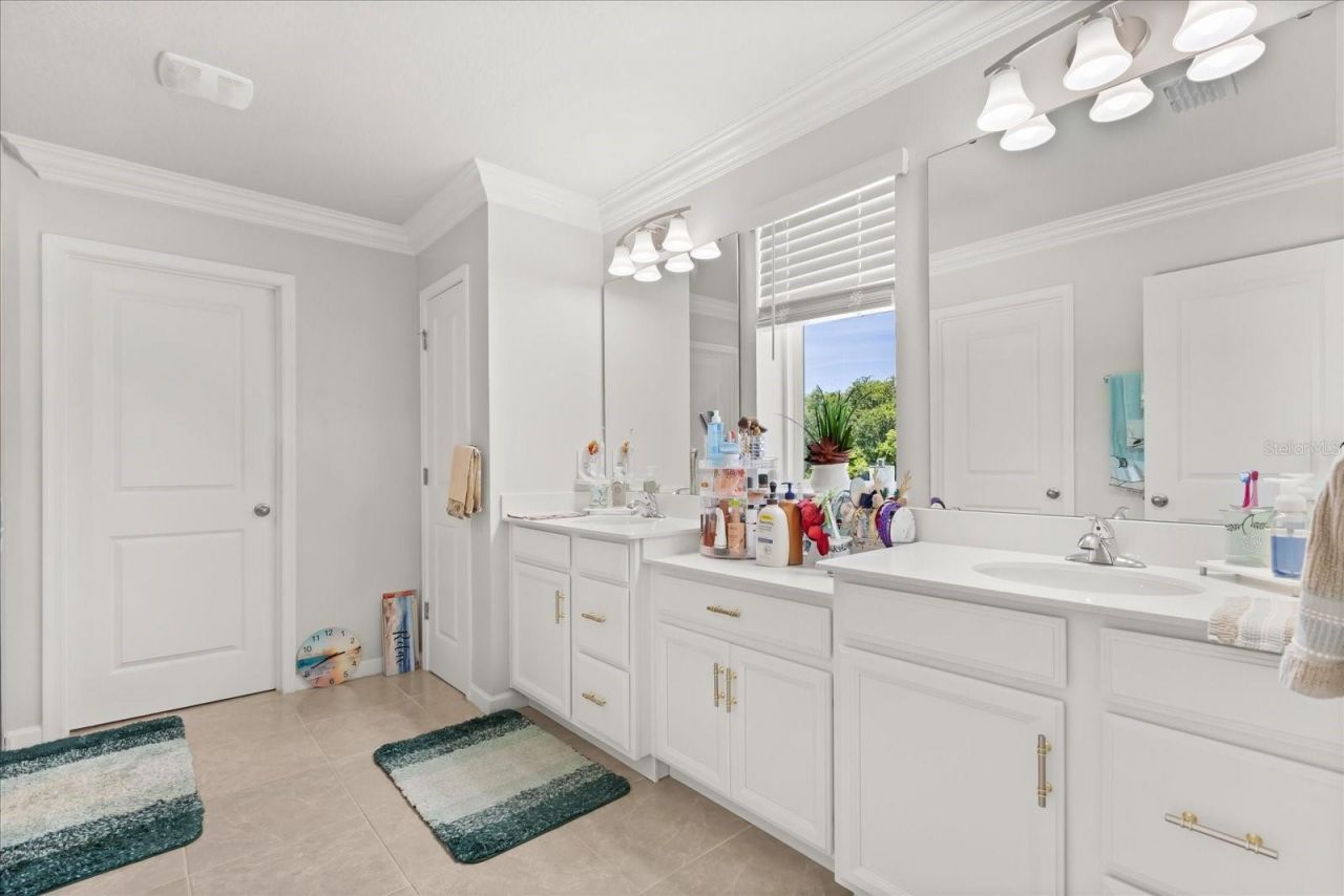 2956 Slough Creek Drive , Kissimmee, FL 34744 Photo