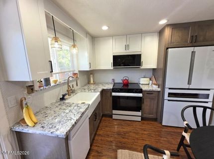 1390 Elges Avenue, Gardnerville, NV 89410 Photo