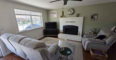 1390 Elges Avenue, Gardnerville, NV 89410 Photo