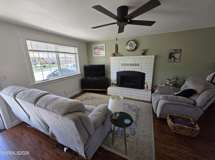 1390 Elges Avenue, Gardnerville, NV 89410 Photo
