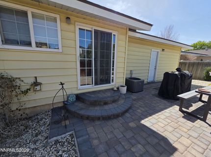 1390 Elges Avenue, Gardnerville, NV 89410 Photo