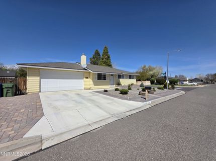 1390 Elges Avenue, Gardnerville, NV 89410 Photo