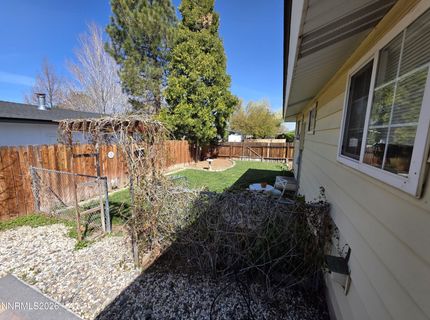 1390 Elges Avenue, Gardnerville, NV 89410 Photo