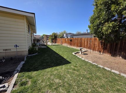 1390 Elges Avenue, Gardnerville, NV 89410 Photo