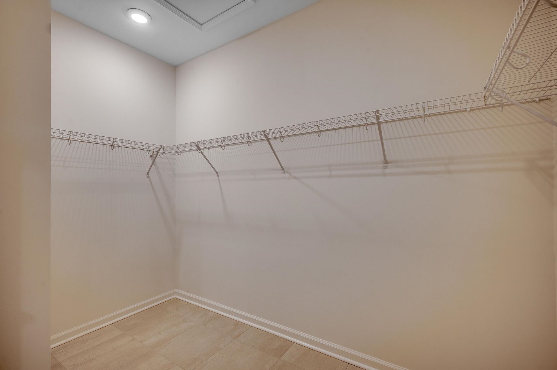 2644 Whitehorn Way Photo 28