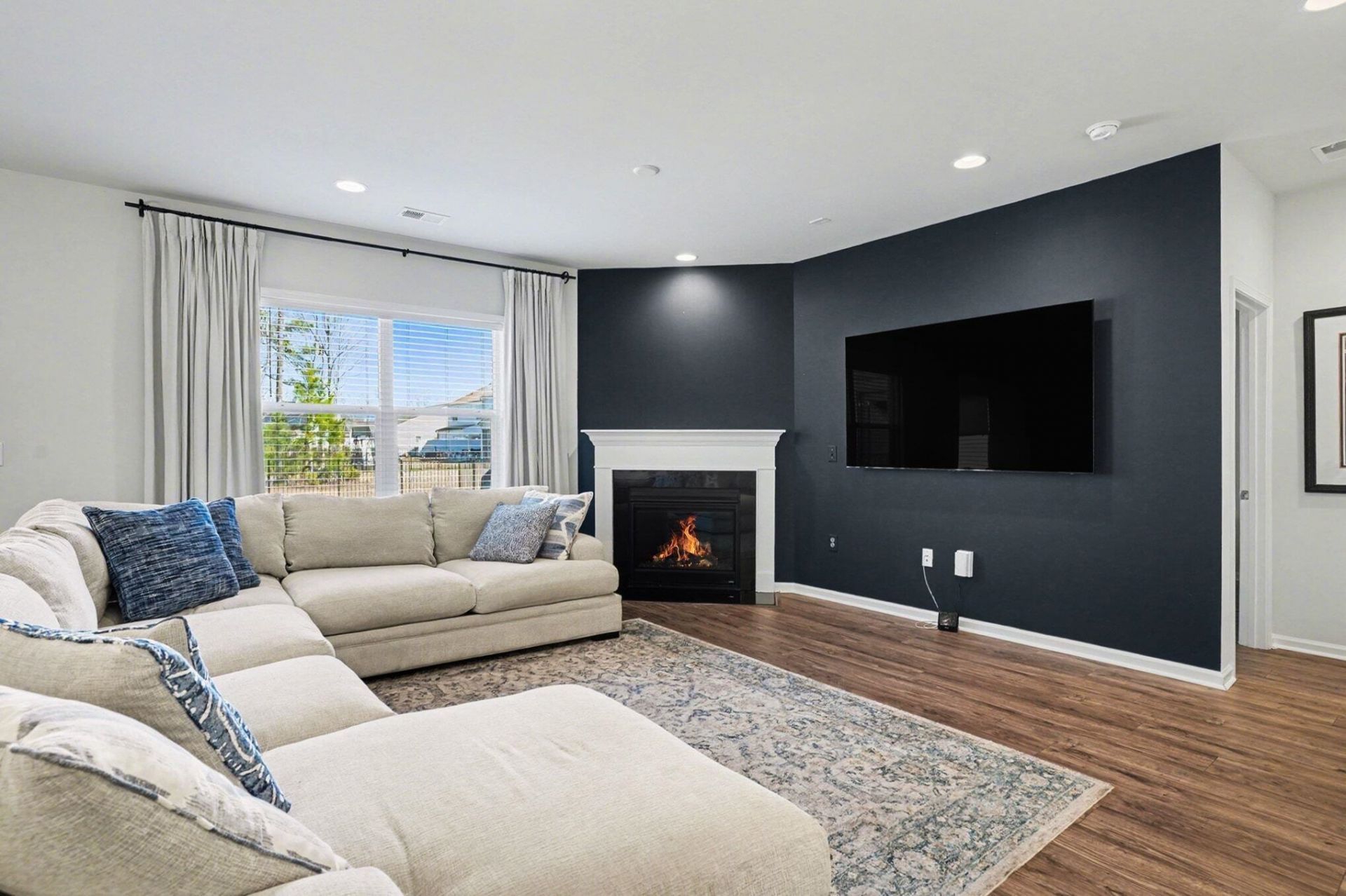 2635 Ellesmere Circle  Photo 13