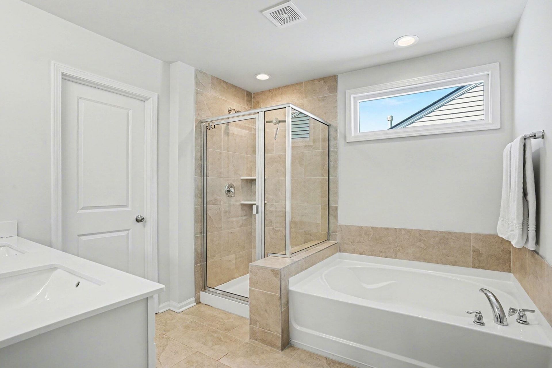 2635 Ellesmere Circle  Photo 25