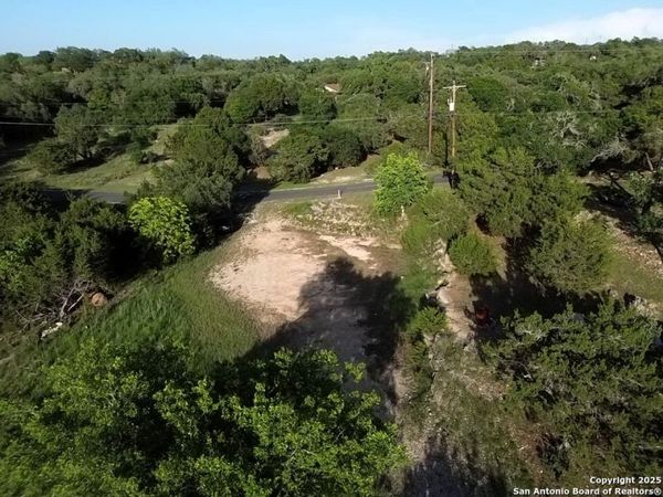 31347 Wildcat Dr., Bulverde, TX 78163