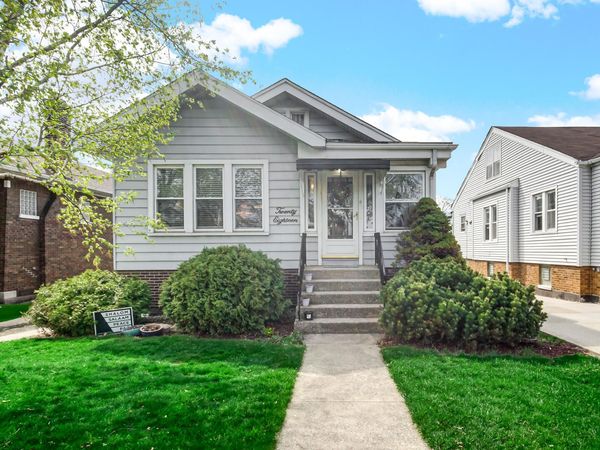 2018 Superior Avenue , Whiting, IN 46394