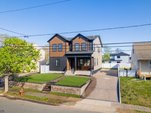 307 Schepis Ave, Saddle Brook, NJ 07663