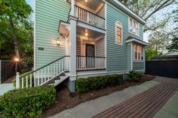 108 Smith Street photo 4