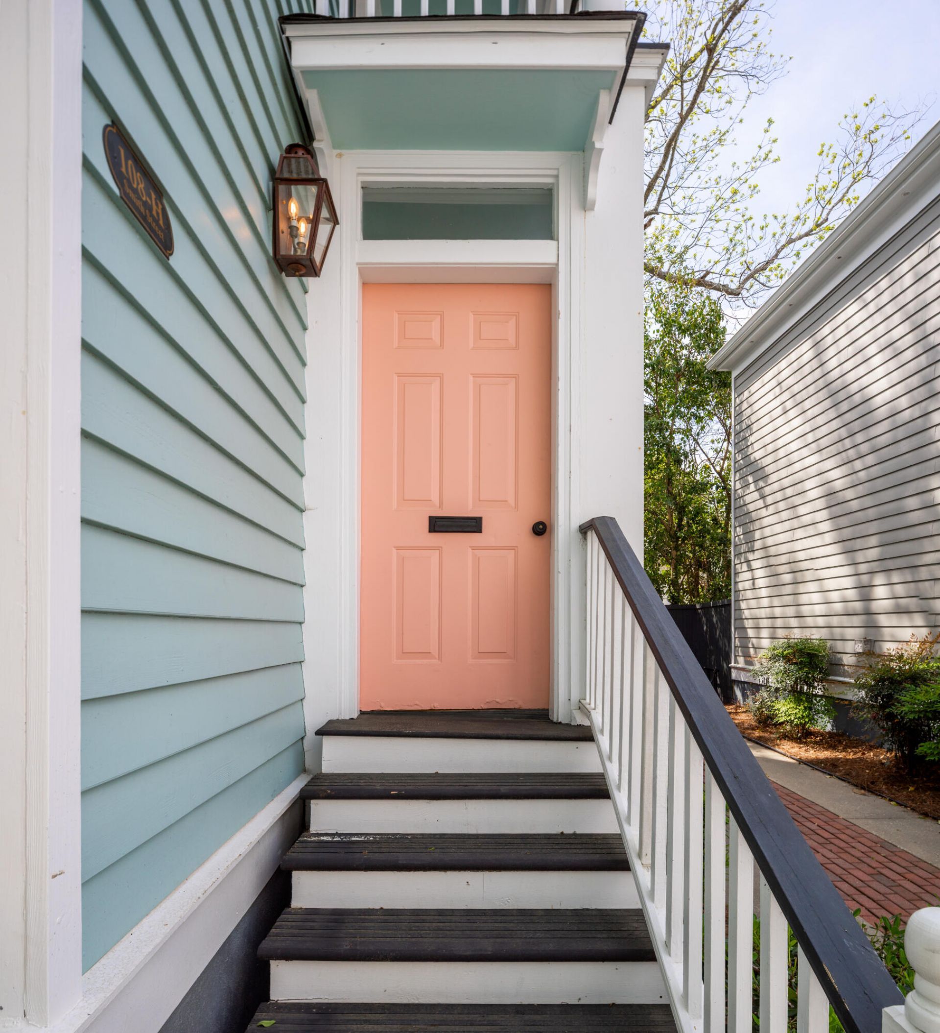 108 Smith Street Photo 6