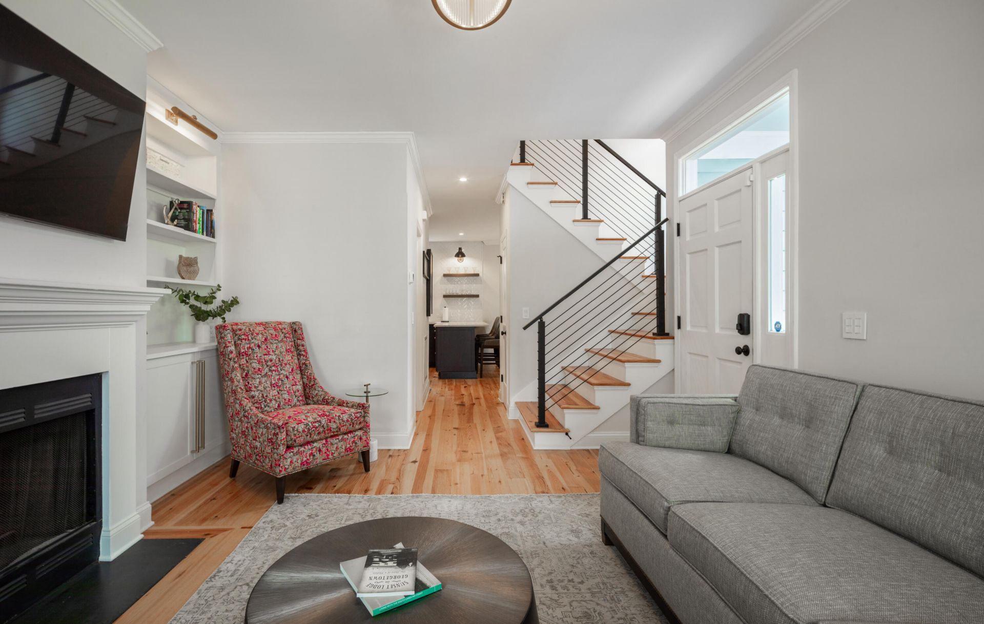 108 Smith Street Photo 8