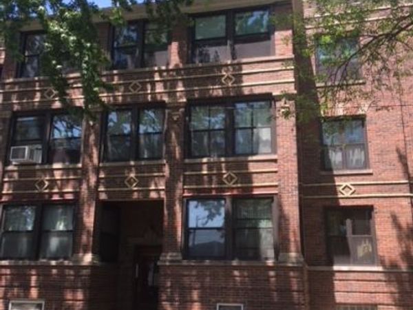 2204 W Berteau Avenue , Unit 1, Chicago, IL 60618