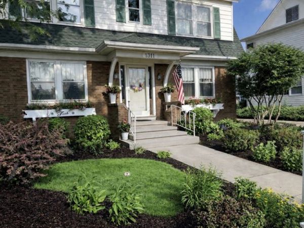 1311 N Richmond Road , McHenry, IL 60050