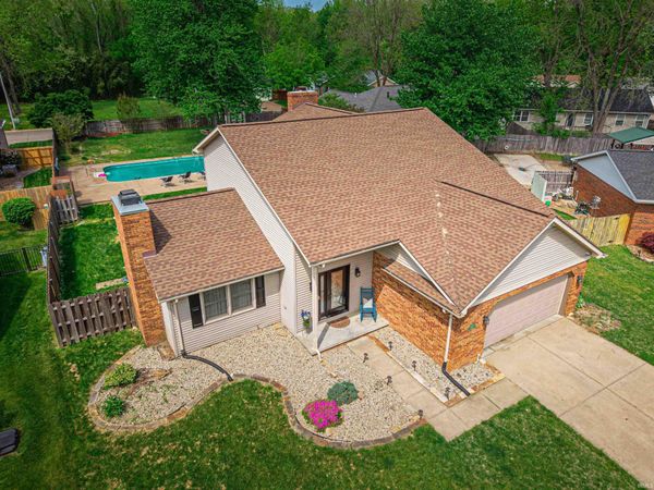 2100 N Thomas Avenue, Evansville, IN 47711