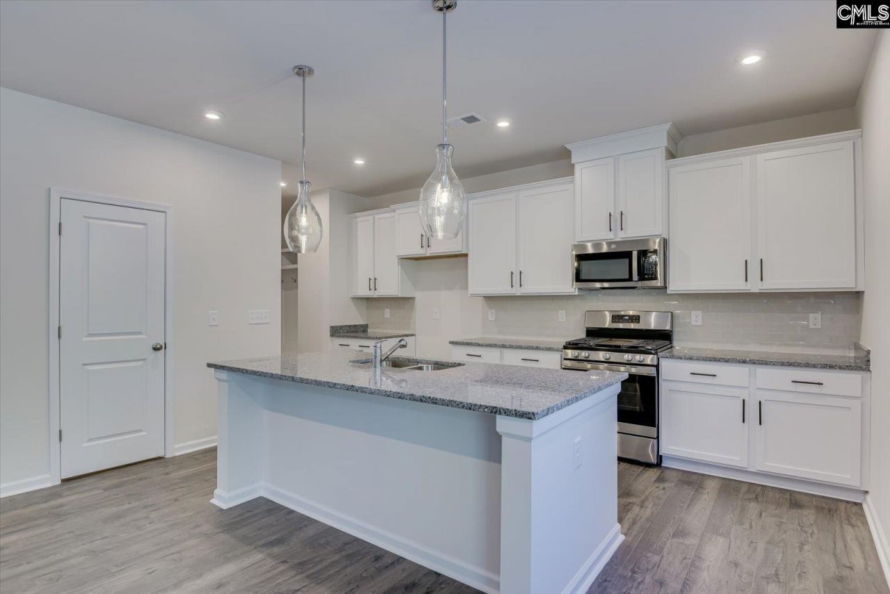 266 Summer Orchard Drive  Photo 8