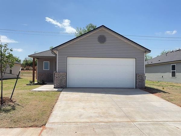 12032 SW 36th Street, Mustang, OK 73064
