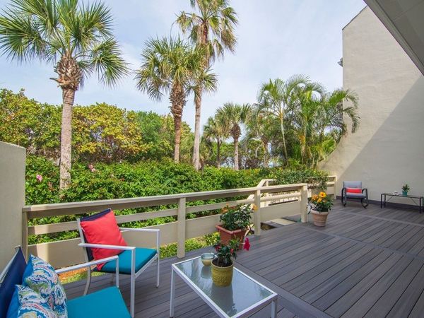 560 N Monterey Drive, Indian River Shores, FL 32963