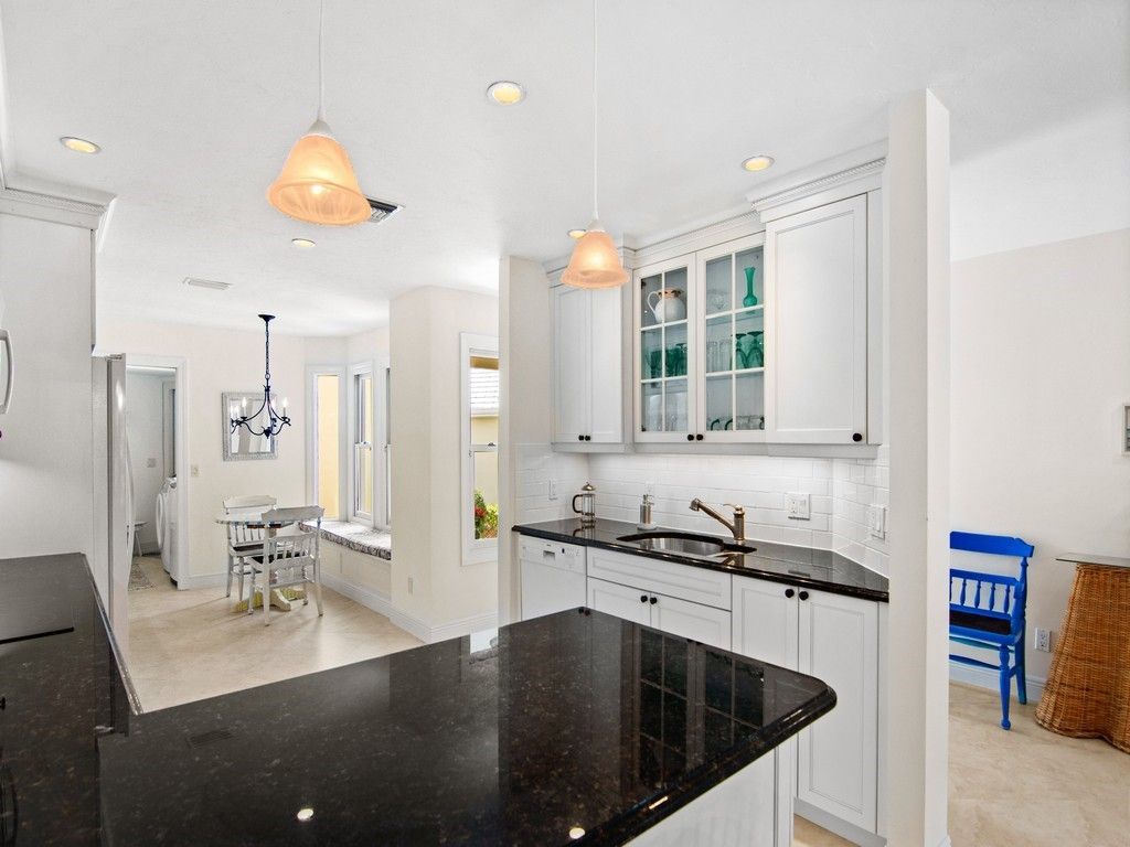 560 N Monterey Drive, Indian River Shores, FL 32963 Photo