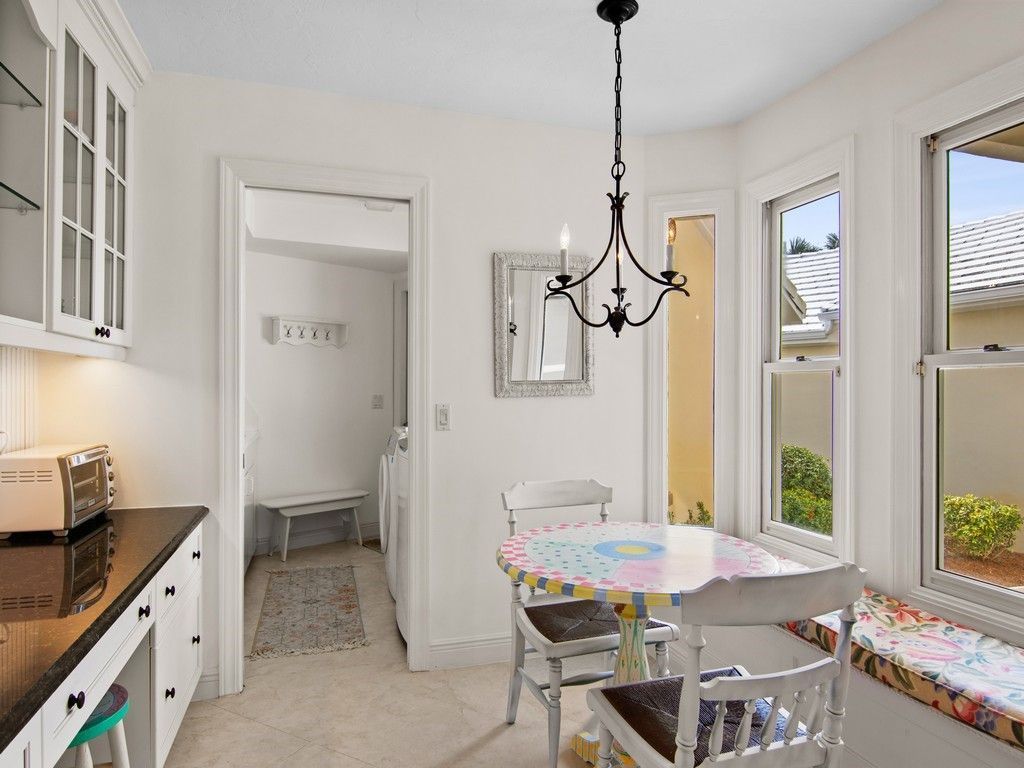 560 N Monterey Drive, Indian River Shores, FL 32963 Photo