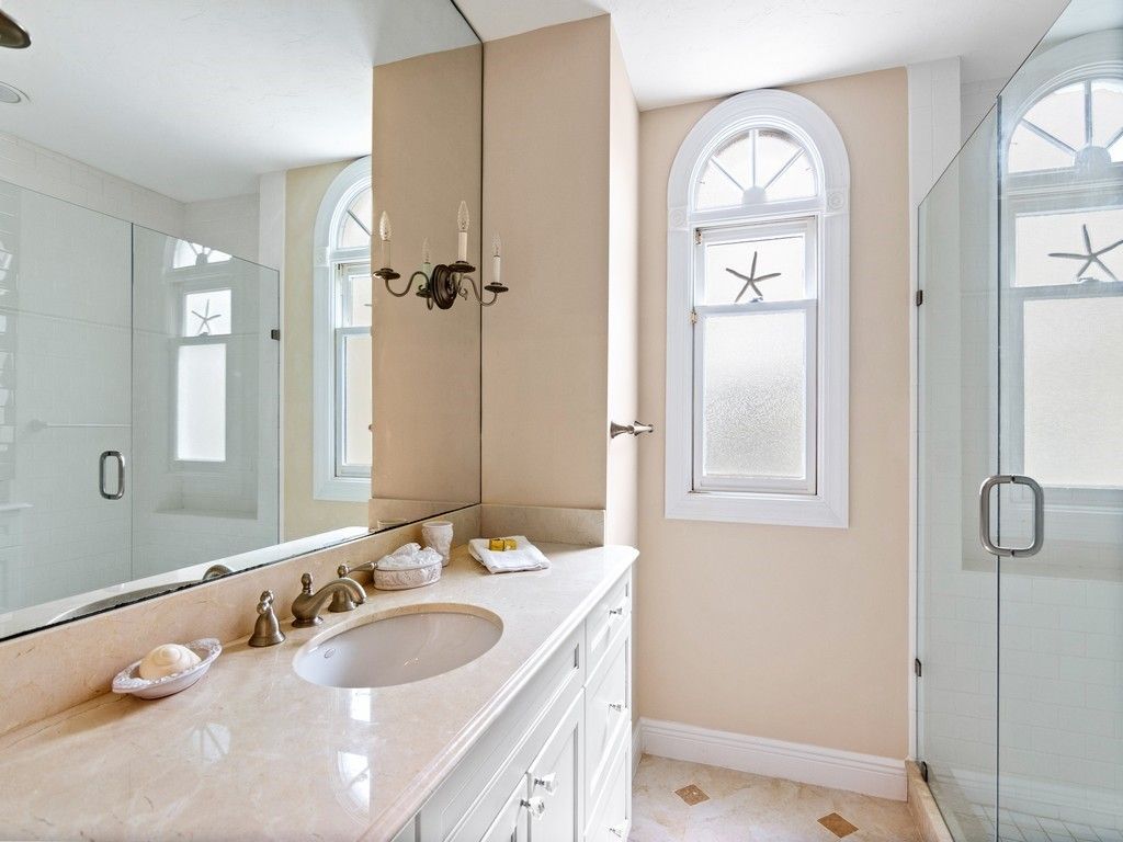 560 N Monterey Drive, Indian River Shores, FL 32963 Photo