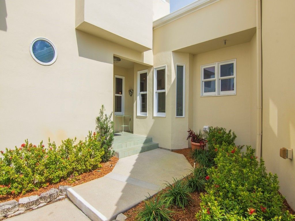 560 N Monterey Drive, Indian River Shores, FL 32963 Photo