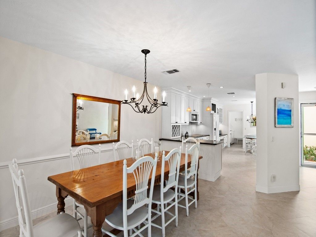 560 N Monterey Drive, Indian River Shores, FL 32963 Photo