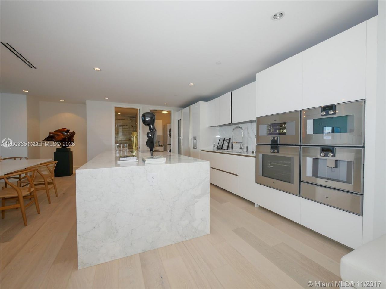 10201 Collins Ave , Unit 2006, Bal Harbour, FL 33154 Photo