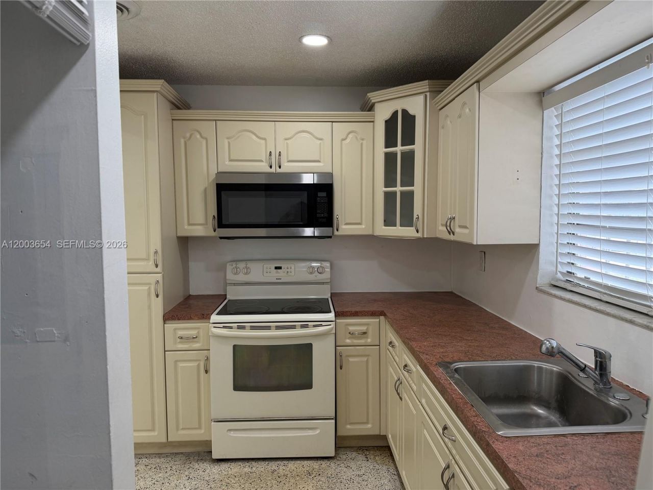 11437 SW 7th Ter , Unit 11439, Sweetwater, FL 33174 Photo