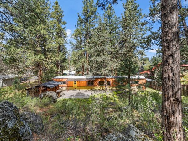 19955 Ashwood Drive, Bend, OR 97702