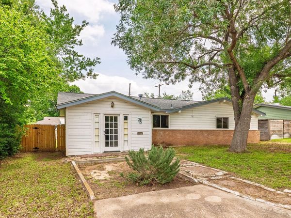 2613 Nottingham LN , Austin, TX 78704