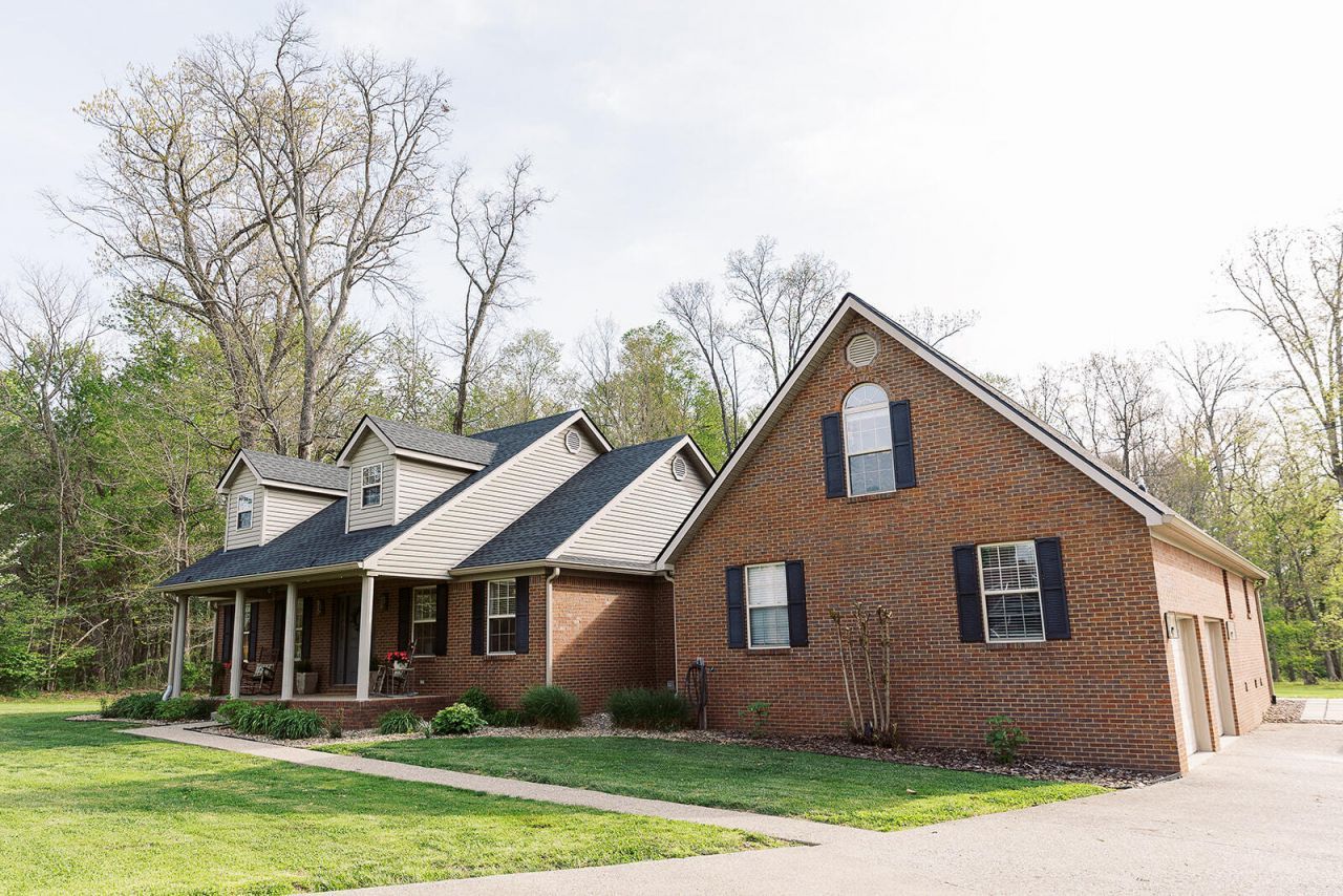 1121 Sycamore Drive, Lawrenceburg, KY 40342