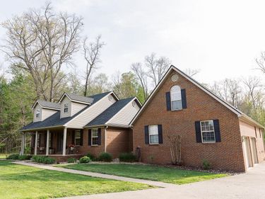 1121 Sycamore Drive, Lawrenceburg, KY 40342