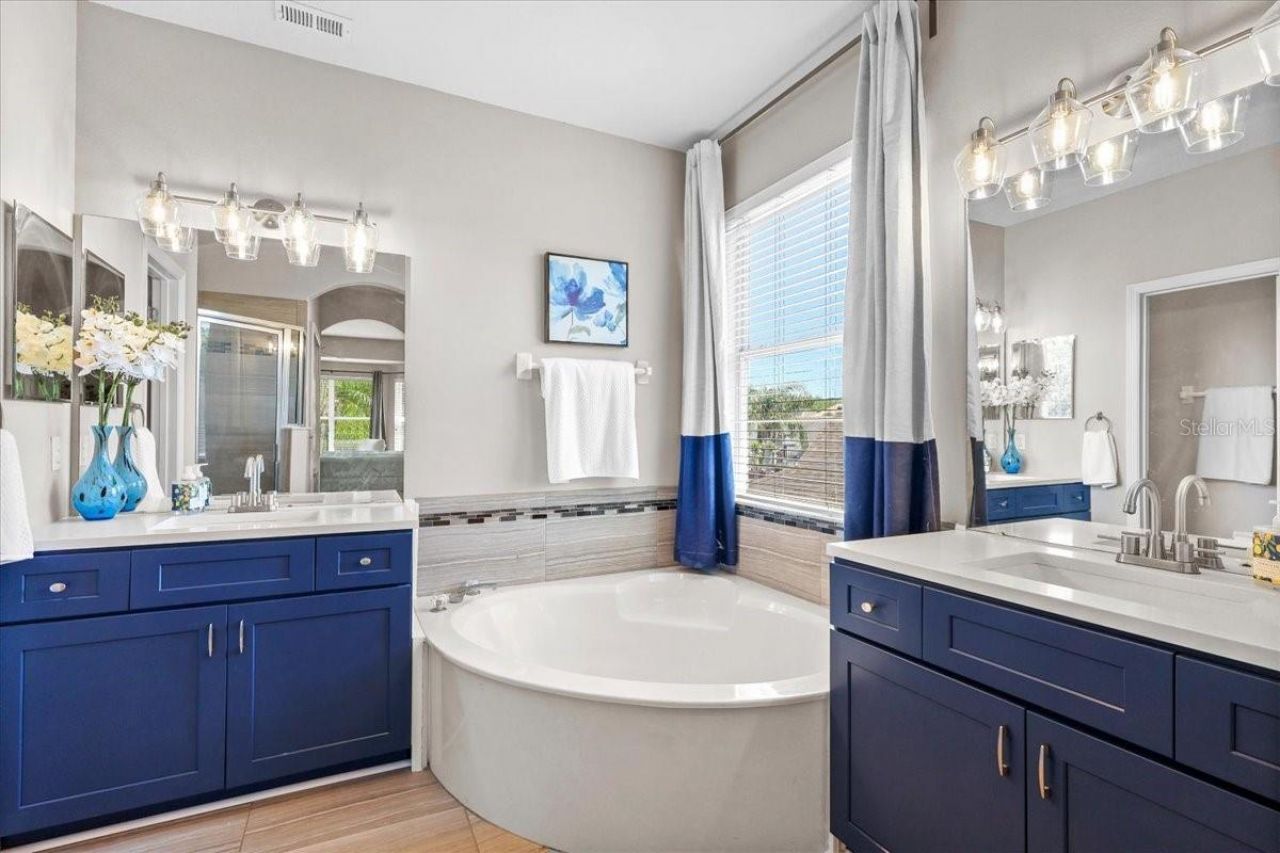 6841 Bouganvillea Crescent Drive, Orlando, FL 32809 Photo