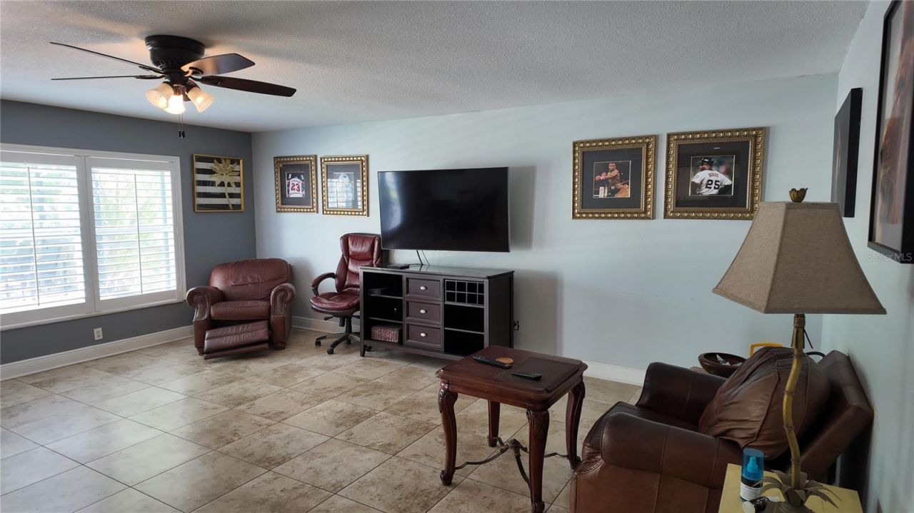 1042 Horseshoe Falls Drive, Orlando, FL 32828 Photo