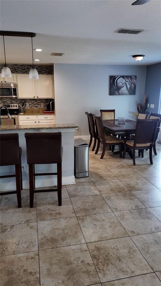 1042 Horseshoe Falls Drive, Orlando, FL 32828 Photo