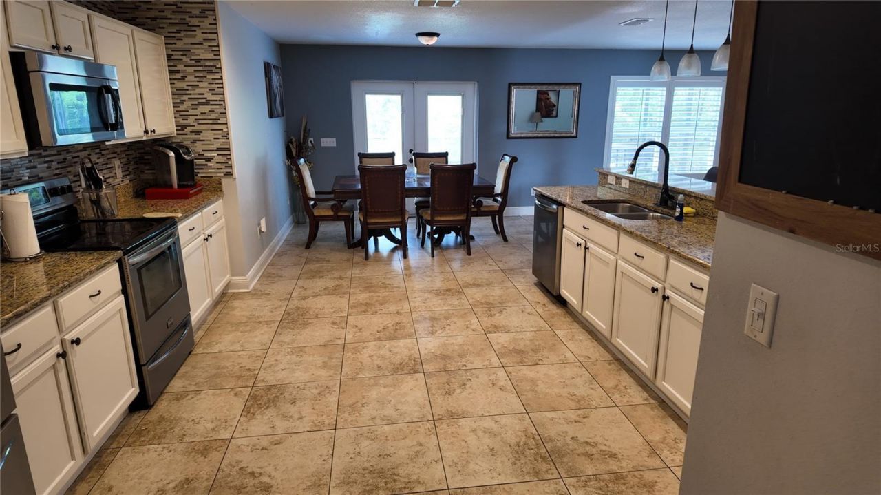 1042 Horseshoe Falls Drive, Orlando, FL 32828 Photo