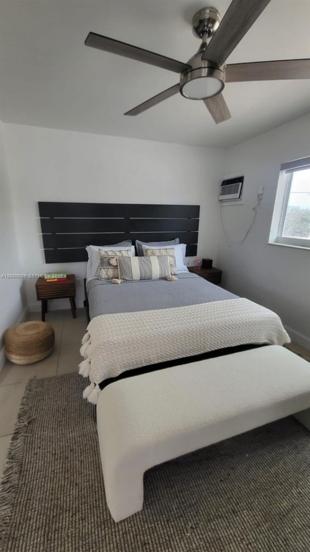 338 Roosevelt St , Hollywood, FL 33019 Photo