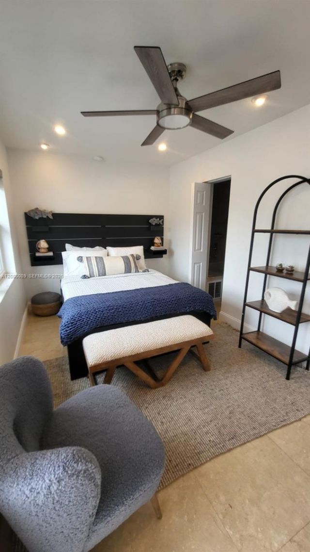 338 Roosevelt St , Hollywood, FL 33019 Photo